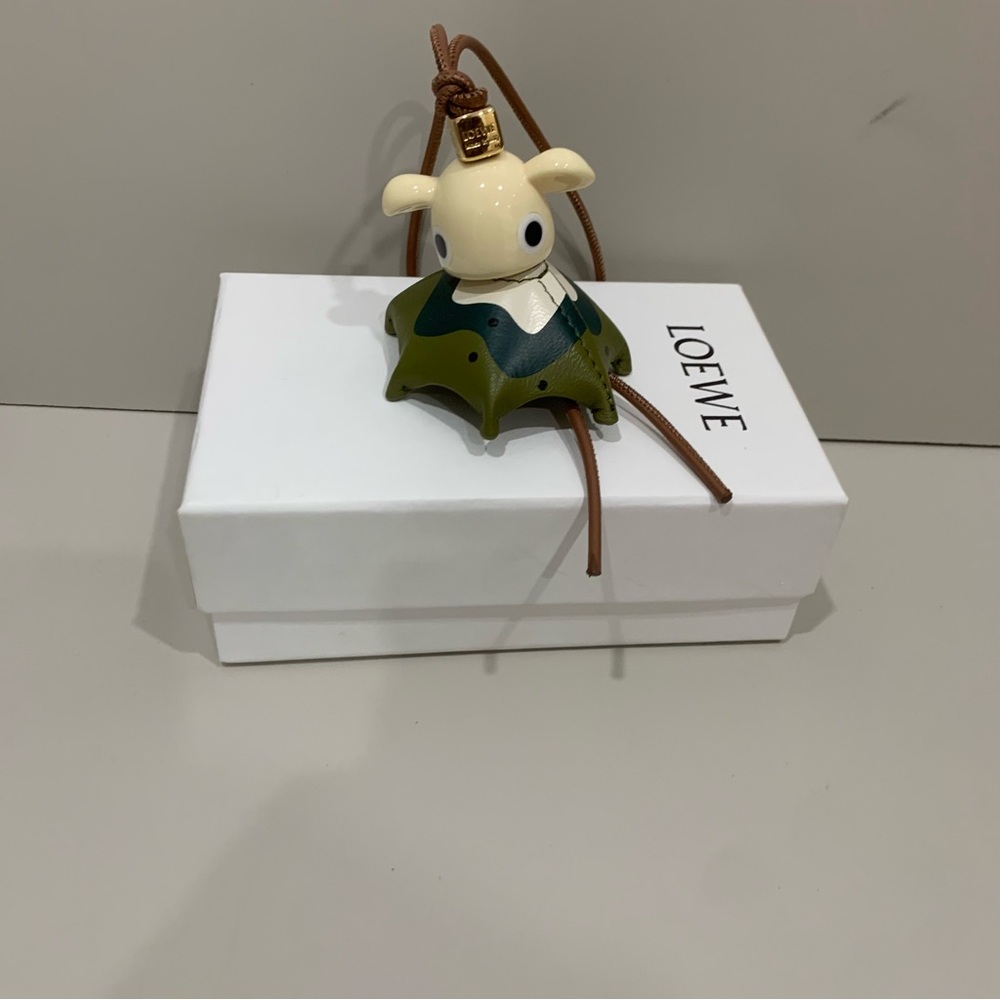 Loewe Green and Cream Bat Key Holder